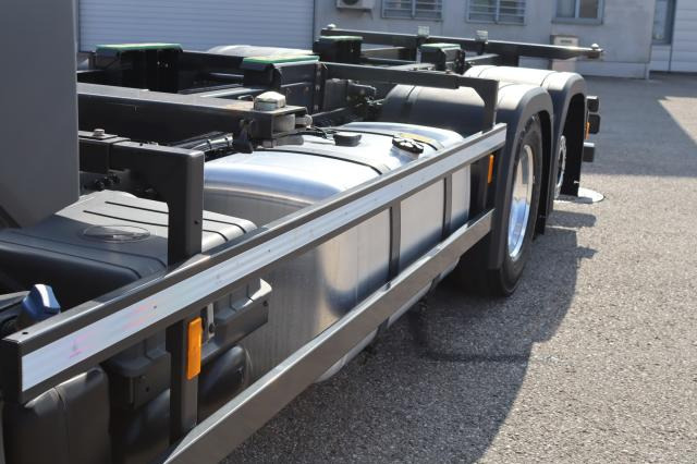 Mercedes-Benz Actros 2553 L - Φορτηγό μεταφοράς εμπορευματοκιβωτίων/ Κινητό αμάξωμα: φωτογραφία 4 Mercedes-Benz Actros 2553 L - Φορτηγό μεταφοράς εμπορευματοκιβωτίων/ Κινητό αμάξωμα: φωτογραφία 4