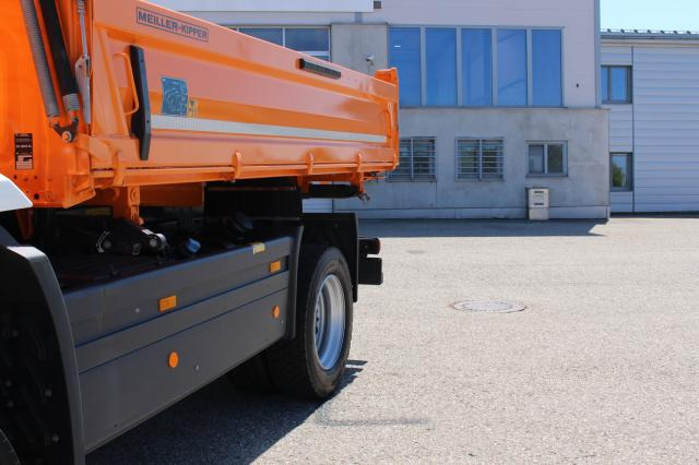 Mercedes-Benz Atego 1530AK VORFÜHRER - Φορτηγό ανατρεπόμενο: φωτογραφία 3 Mercedes-Benz Atego 1530AK VORFÜHRER - Φορτηγό ανατρεπόμενο: φωτογραφία 3