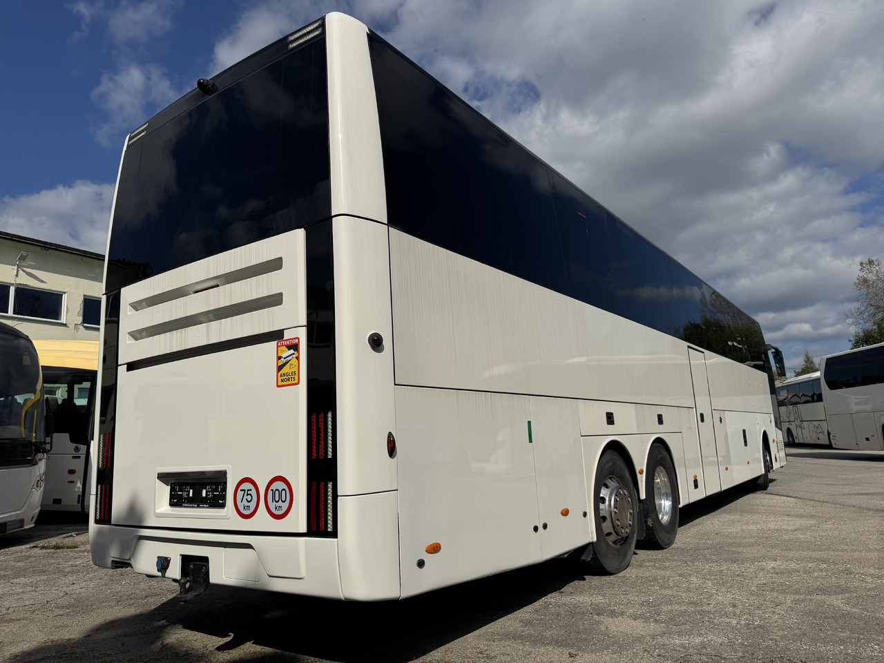 Van Hool EX17H - Πούλμαν: φωτογραφία 2 Van Hool EX17H - Πούλμαν: φωτογραφία 2