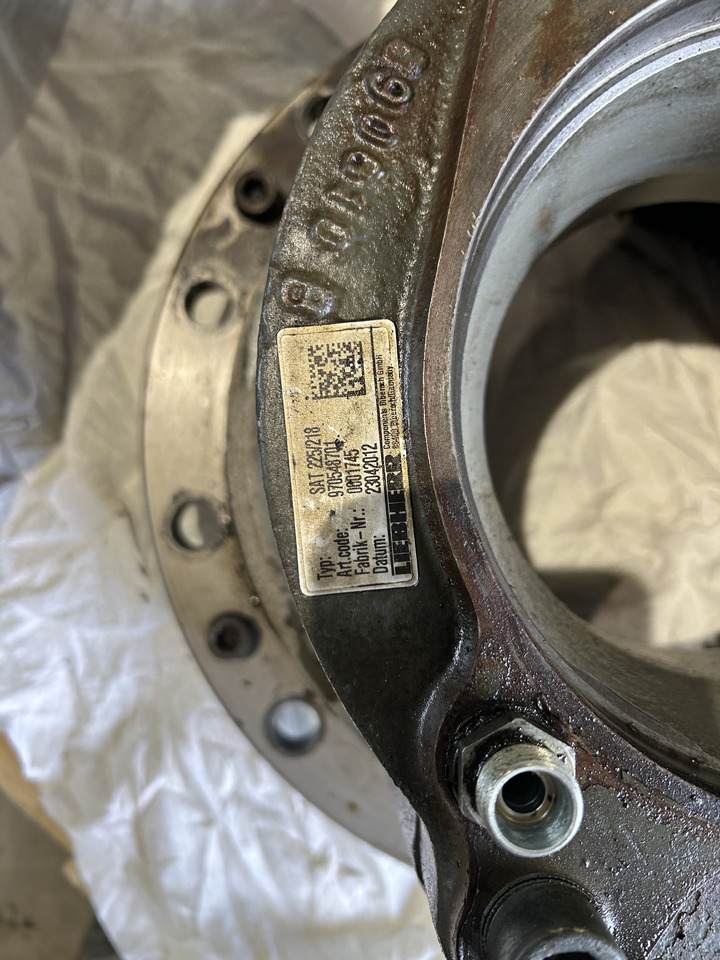 Liebherr SAT 225/218 - Μειωτήρας περιστροφής για Τροχοφόρος εκσκαφέας: φωτογραφία 5 Liebherr SAT 225/218 - Μειωτήρας περιστροφής για Τροχοφόρος εκσκαφέας: φωτογραφία 5