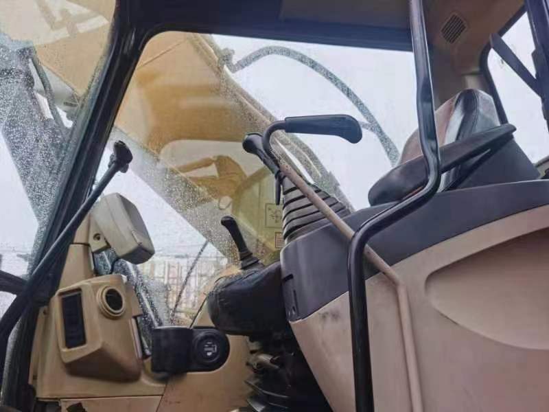 Caterpillar 330D - Ερπυστριοφόρος εκσκαφέας: φωτογραφία 5 Caterpillar 330D - Ερπυστριοφόρος εκσκαφέας: φωτογραφία 5