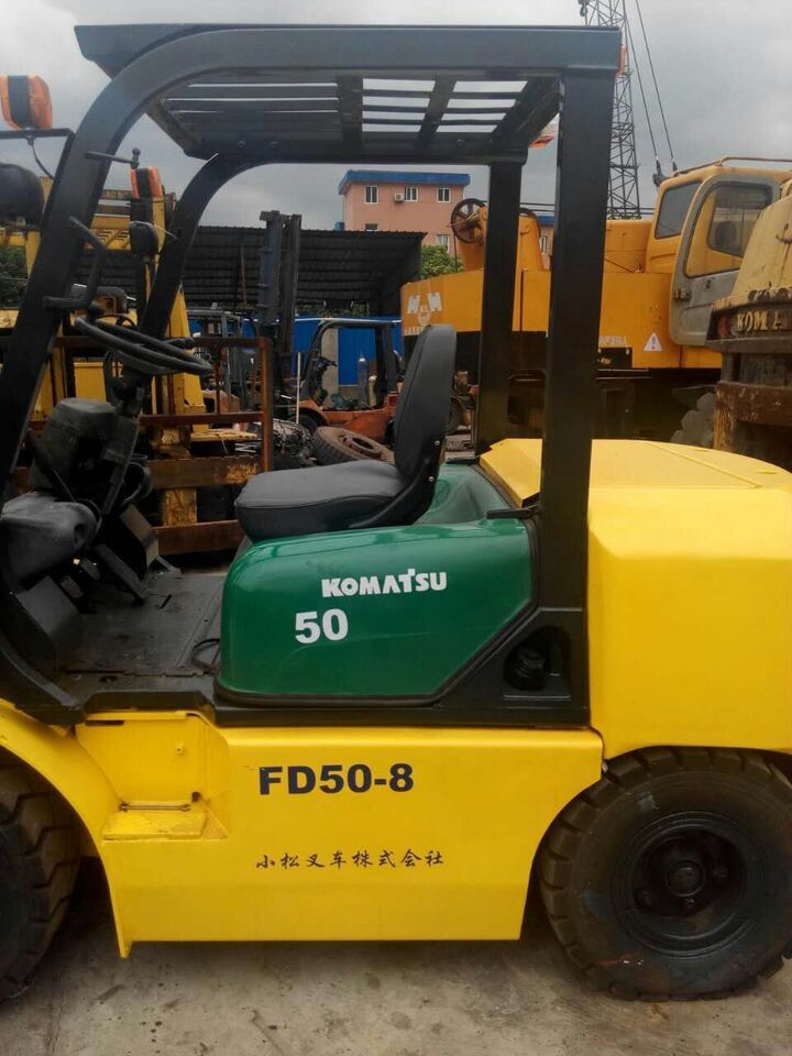 Komatsu FD50 - Περονοφόρο όχημα: φωτογραφία 2 Komatsu FD50 - Περονοφόρο όχημα: φωτογραφία 2