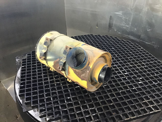 Liebherr Air Filter - Φίλτρο αέρα: φωτογραφία 1 Liebherr Air Filter - Φίλτρο αέρα: φωτογραφία 1