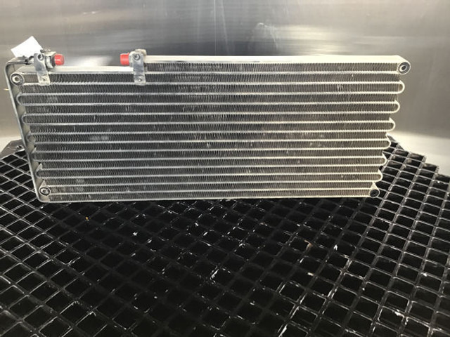 Liebherr Airco Condenser - Ανταλλακτικό AC: φωτογραφία 4 Liebherr Airco Condenser - Ανταλλακτικό AC: φωτογραφία 4