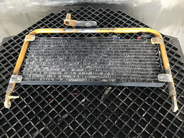 Liebherr Airco Condenser - Ανταλλακτικό AC: φωτογραφία 2 Liebherr Airco Condenser - Ανταλλακτικό AC: φωτογραφία 2