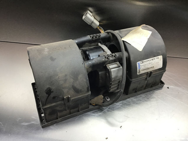 Liebherr Blower - Μοτέρ καλοριφέρ: φωτογραφία 2 Liebherr Blower - Μοτέρ καλοριφέρ: φωτογραφία 2