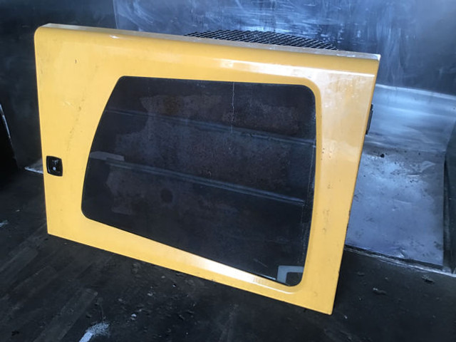 Liebherr Door Left - Πόρτα και ανταλλακτικά: φωτογραφία 4 Liebherr Door Left - Πόρτα και ανταλλακτικά: φωτογραφία 4