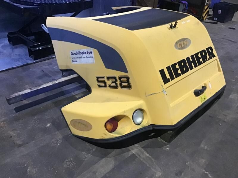 Liebherr Engine Hood - Καπό: φωτογραφία 2 Liebherr Engine Hood - Καπό: φωτογραφία 2