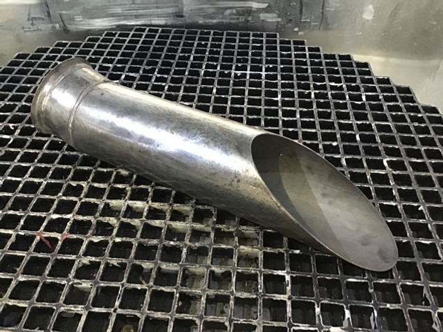 Liebherr Exhaust - Εξάτμιση: φωτογραφία 1 Liebherr Exhaust - Εξάτμιση: φωτογραφία 1