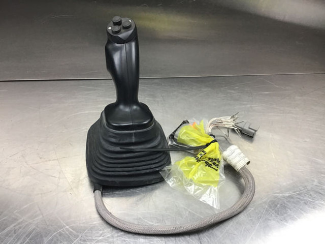 Liebherr Joystick Right - Λεβιές ταχύτητων: φωτογραφία 1 Liebherr Joystick Right - Λεβιές ταχύτητων: φωτογραφία 1