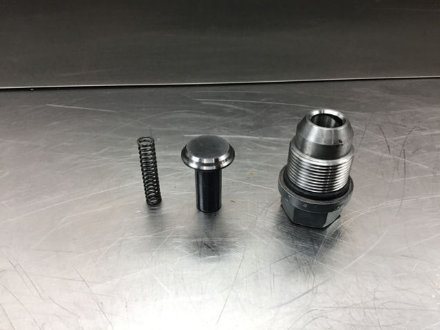 Liebherr Non Return Valve - Βαλβίδα: φωτογραφία 3 Liebherr Non Return Valve - Βαλβίδα: φωτογραφία 3