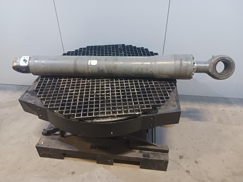 Liebherr R922 LC / R922 NLC / R922 SLC / R922 XLC - Υδραυλικός κύλινδρος: φωτογραφία 1 Liebherr R922 LC / R922 NLC / R922 SLC / R922 XLC - Υδραυλικός κύλινδρος: φωτογραφία 1