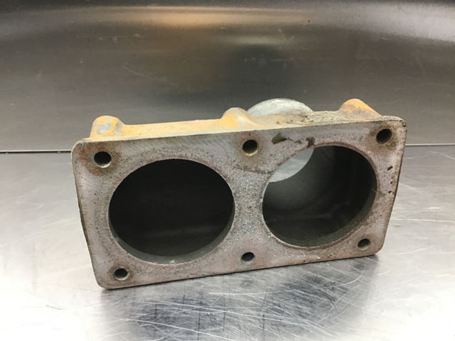 Σύστημα ψύξης Liebherr Thermostat Housing: φωτογραφία 8