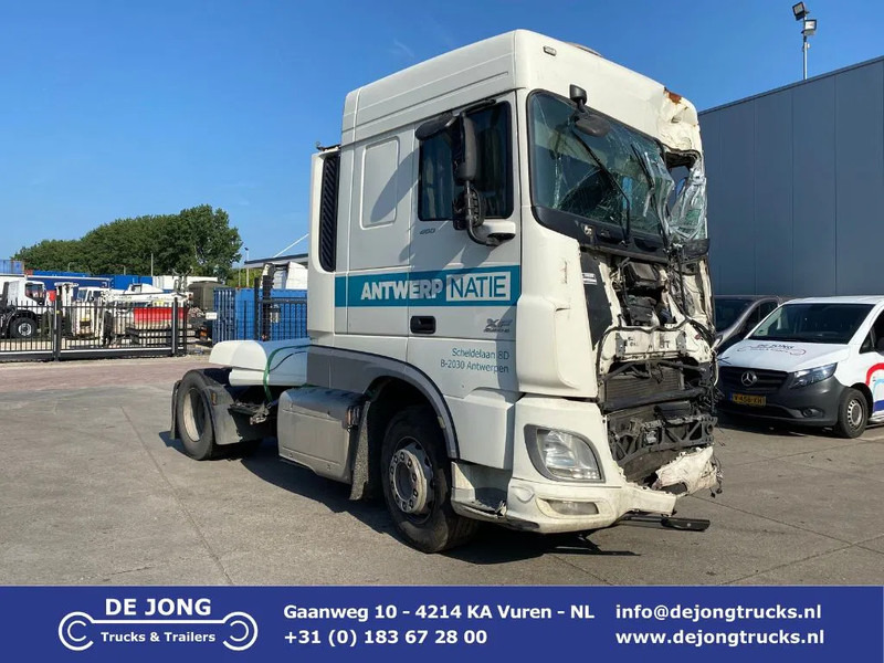 DAF XF 106.460 SC / Damaged / Stand Airco - Τράκτορας: φωτογραφία 1 DAF XF 106.460 SC / Damaged / Stand Airco - Τράκτορας: φωτογραφία 1