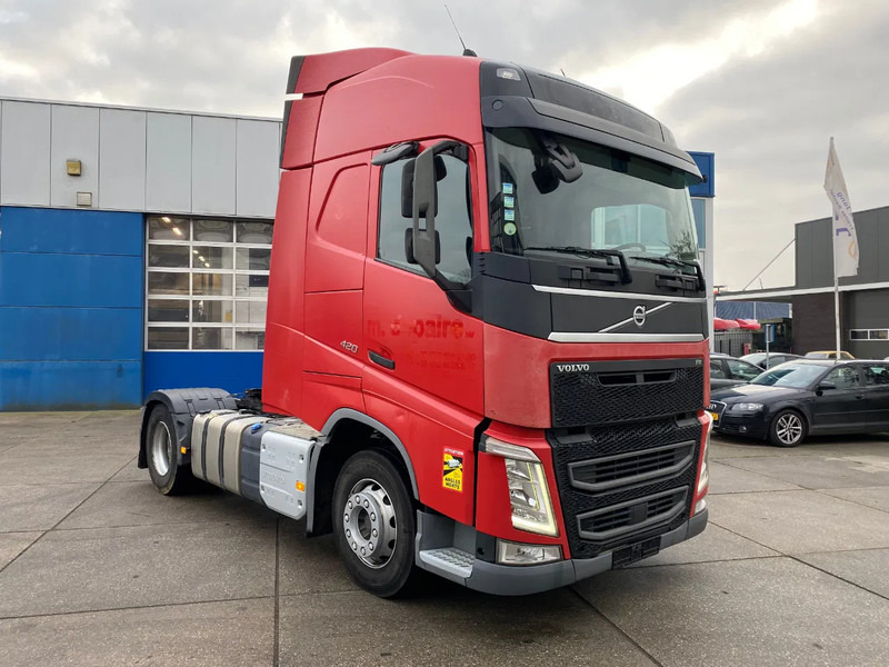 Volvo FH 13.420 / Globetrotter / 2x Tank / Euro 6 - Τράκτορας: φωτογραφία 3 Volvo FH 13.420 / Globetrotter / 2x Tank / Euro 6 - Τράκτορας: φωτογραφία 3