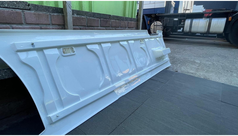 Scania Side Skirt Scania zijskirts - Αεροδυναμική/ Αεροτομή για Φορτηγό: φωτογραφία 4 Scania Side Skirt Scania zijskirts - Αεροδυναμική/ Αεροτομή για Φορτηγό: φωτογραφία 4