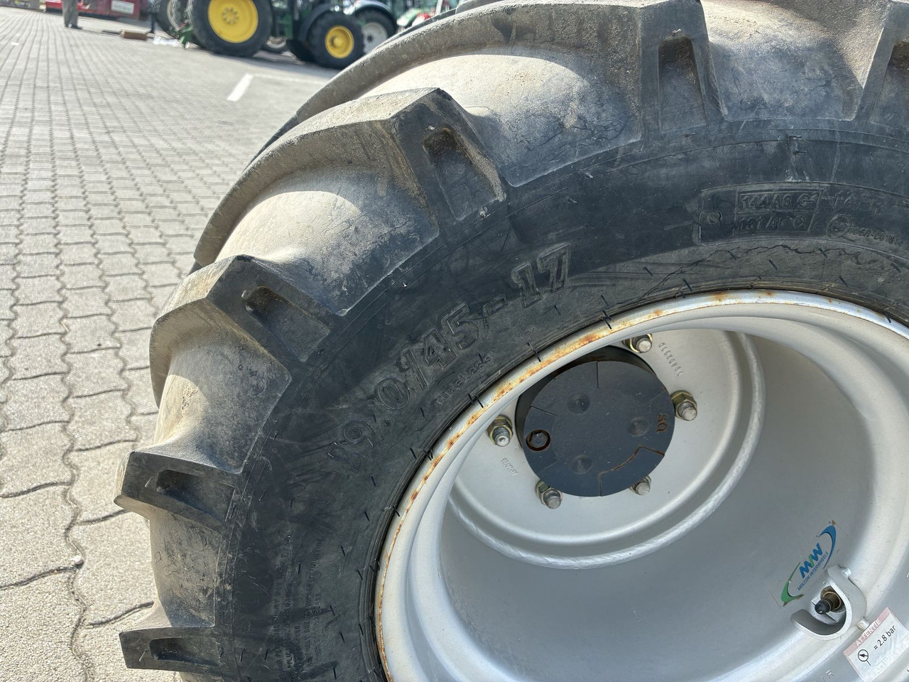 Eurotrac Eurotrac W13 - Σπαστός φορτωτής: φωτογραφία 5 Eurotrac Eurotrac W13 - Σπαστός φορτωτής: φωτογραφία 5