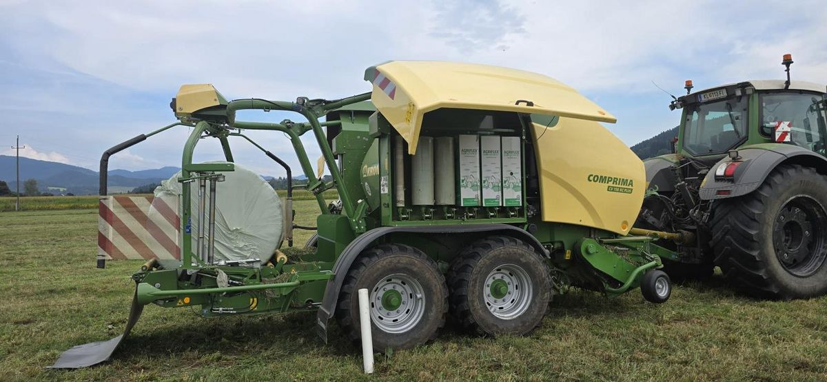 Krone Comprima CV150XC PLUS - Χορτοδετική μηχανή στρόγγυλης μπάλας: φωτογραφία 4 Krone Comprima CV150XC PLUS - Χορτοδετική μηχανή στρόγγυλης μπάλας: φωτογραφία 4
