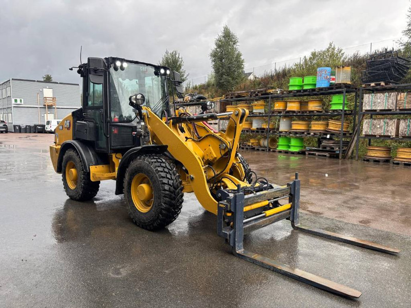 Cat 906 - Ελαστιχοφόρος φορτωτής: φωτογραφία 2 Cat 906 - Ελαστιχοφόρος φορτωτής: φωτογραφία 2