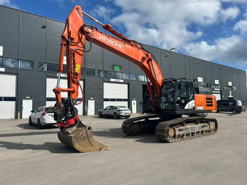 Hitachi ZX 300 LC-6 - Ερπυστριοφόρος εκσκαφέας: φωτογραφία 1 Hitachi ZX 300 LC-6 - Ερπυστριοφόρος εκσκαφέας: φωτογραφία 1