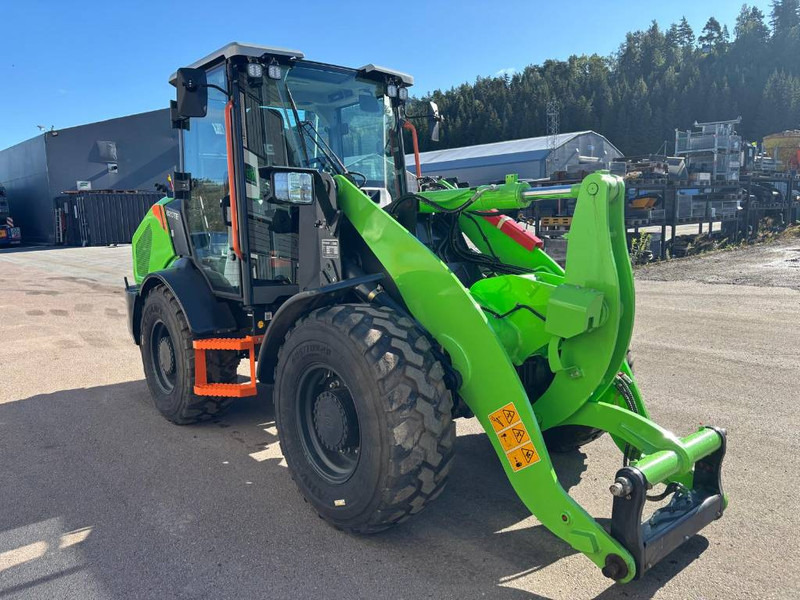 LIUGONG 820 TE Electric - Ελαστιχοφόρος φορτωτής: φωτογραφία 2 LIUGONG 820 TE Electric - Ελαστιχοφόρος φορτωτής: φωτογραφία 2