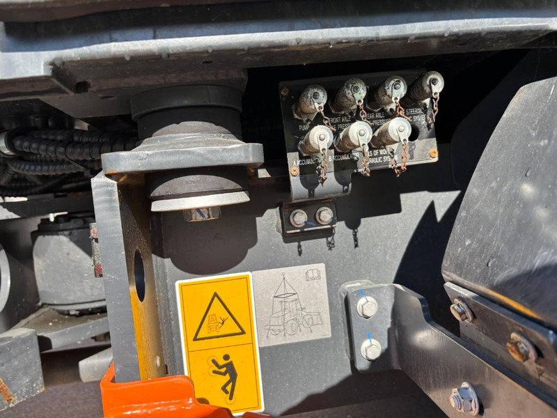 Ελαστιχοφόρος φορτωτής LIUGONG 820 TE Electric: φωτογραφία 12 Ελαστιχοφόρος φορτωτής LIUGONG 820 TE Electric: φωτογραφία 12