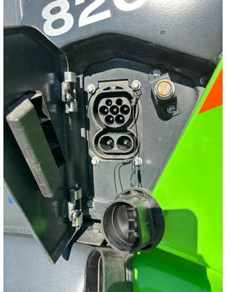 Ελαστιχοφόρος φορτωτής LIUGONG 820 TE Electric: φωτογραφία 15 Ελαστιχοφόρος φορτωτής LIUGONG 820 TE Electric: φωτογραφία 15