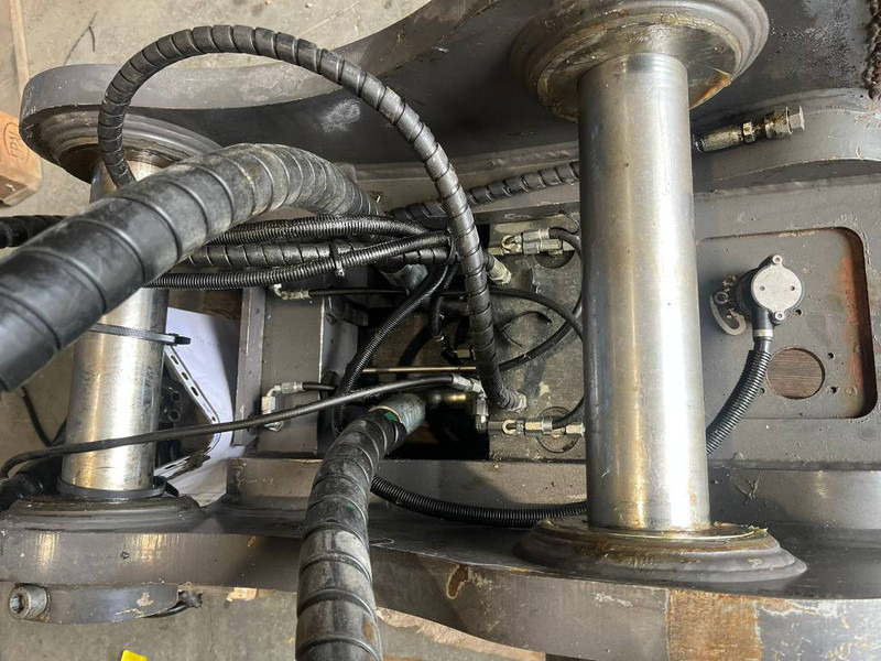 Ταχυσύνδεσμος για Κατασκευή μηχανήματα SMP ST28 / FOC70: φωτογραφία 10 Ταχυσύνδεσμος για Κατασκευή μηχανήματα SMP ST28 / FOC70: φωτογραφία 10