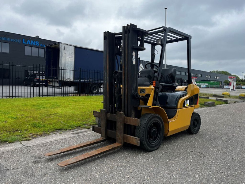Caterpillar DP25NT - Πετρελαιοκίνητο περονοφόρο: φωτογραφία 4 Caterpillar DP25NT - Πετρελαιοκίνητο περονοφόρο: φωτογραφία 4