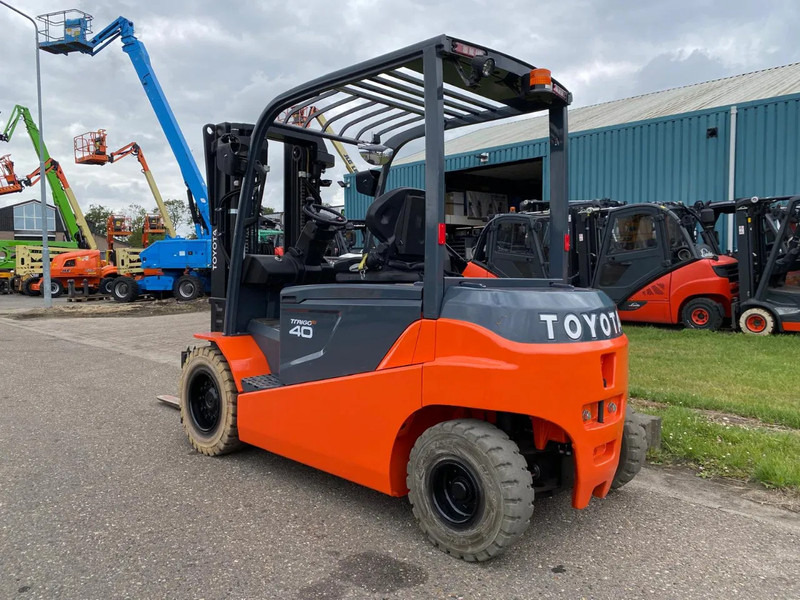 Toyota 8FBMT40 - Ηλεκτροκίνητο περονοφόρο: φωτογραφία 3 Toyota 8FBMT40 - Ηλεκτροκίνητο περονοφόρο: φωτογραφία 3