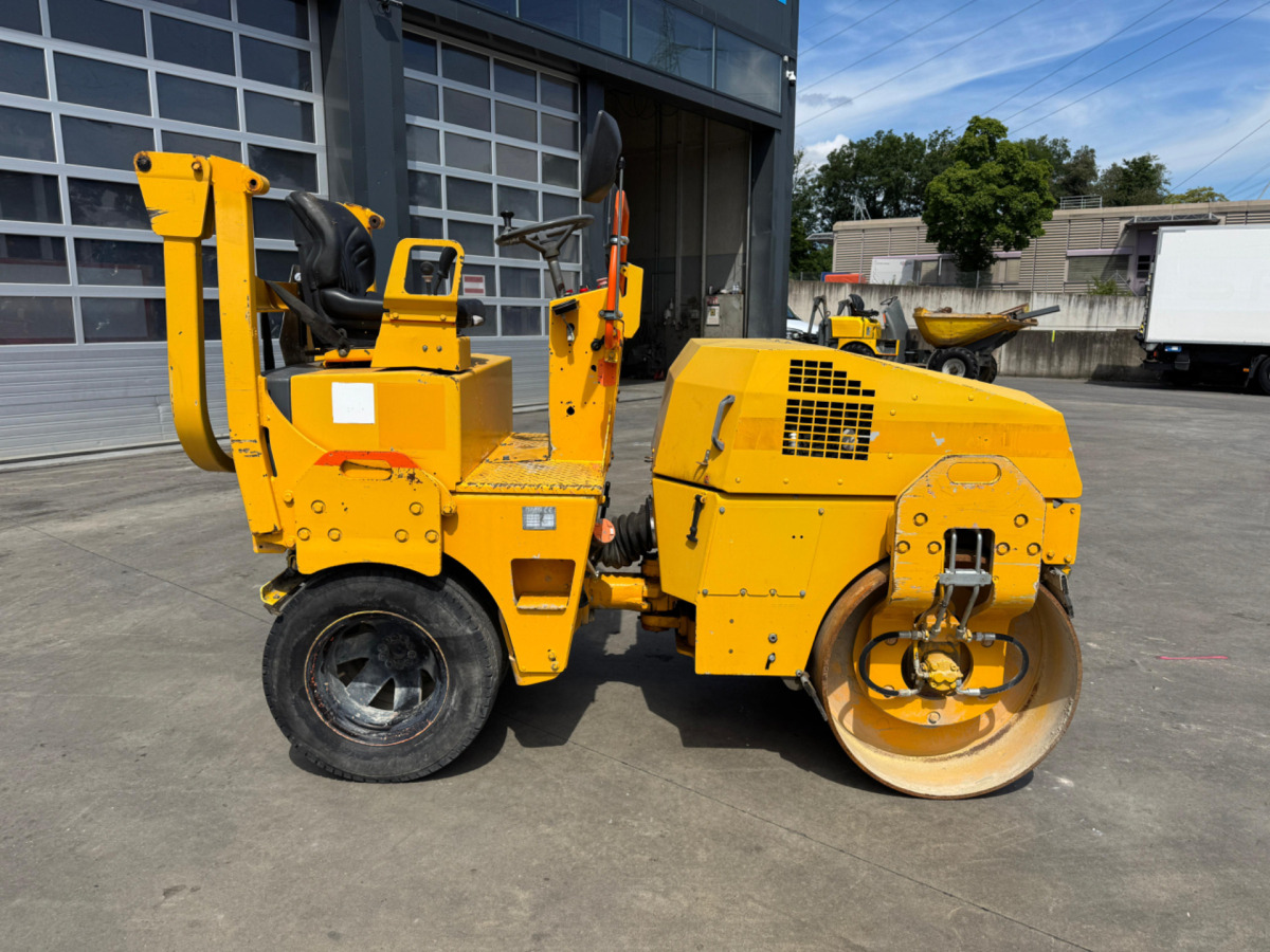 BOMAG BW135 - Ασφαλτικός οδοστρωτήρας: φωτογραφία 3 BOMAG BW135 - Ασφαλτικός οδοστρωτήρας: φωτογραφία 3