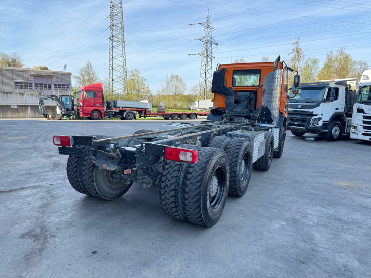 DAF CF440 8x4 Fahrgestell - Φορτηγό σασί: φωτογραφία 5 DAF CF440 8x4 Fahrgestell - Φορτηγό σασί: φωτογραφία 5