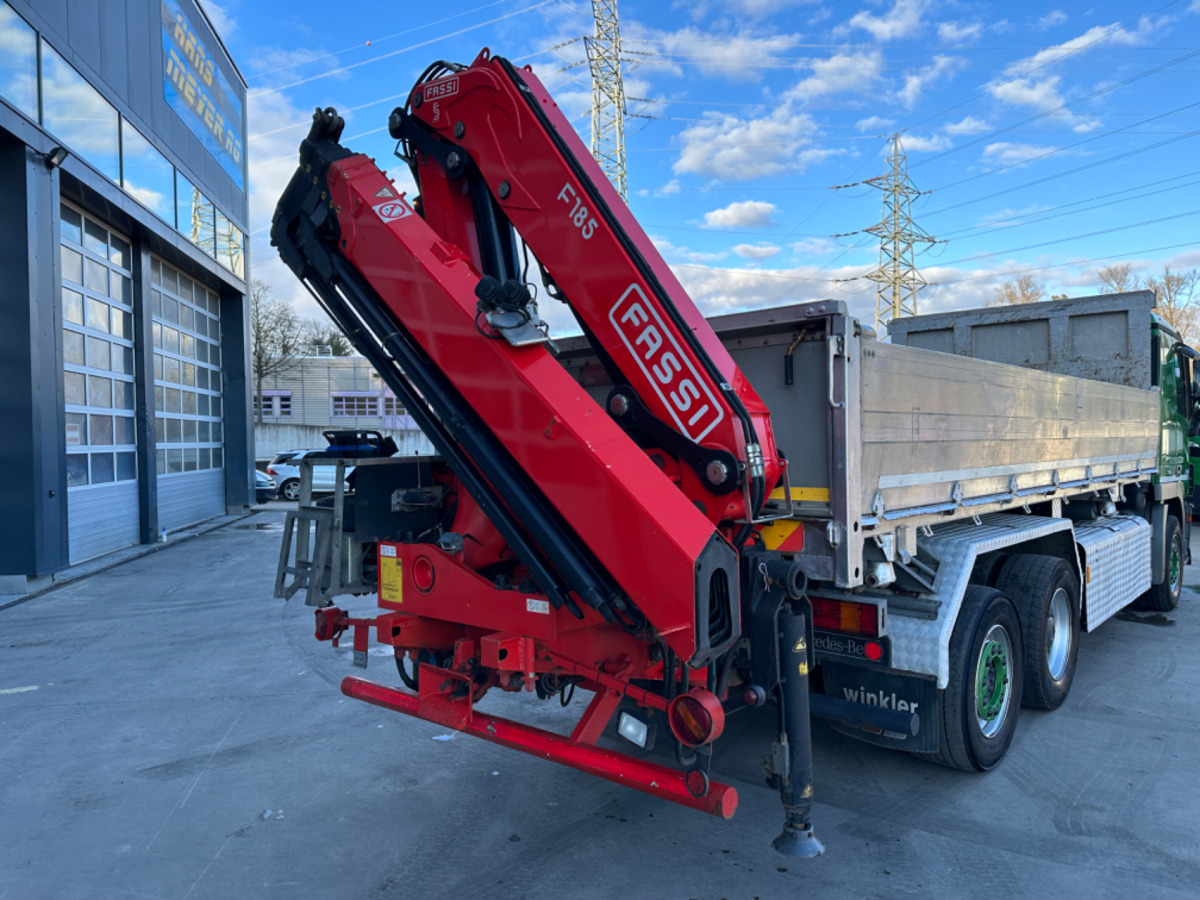 FASSI 185-5 mit Heckkonsole - Γερανός παπαγάλος: φωτογραφία 1 FASSI 185-5 mit Heckkonsole - Γερανός παπαγάλος: φωτογραφία 1