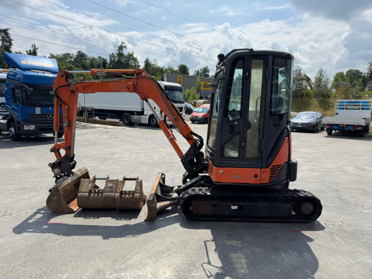 Ερπυστριοφόρος εκσκαφέας HITACHI Zaxis 30U-2 CSR: φωτογραφία 6