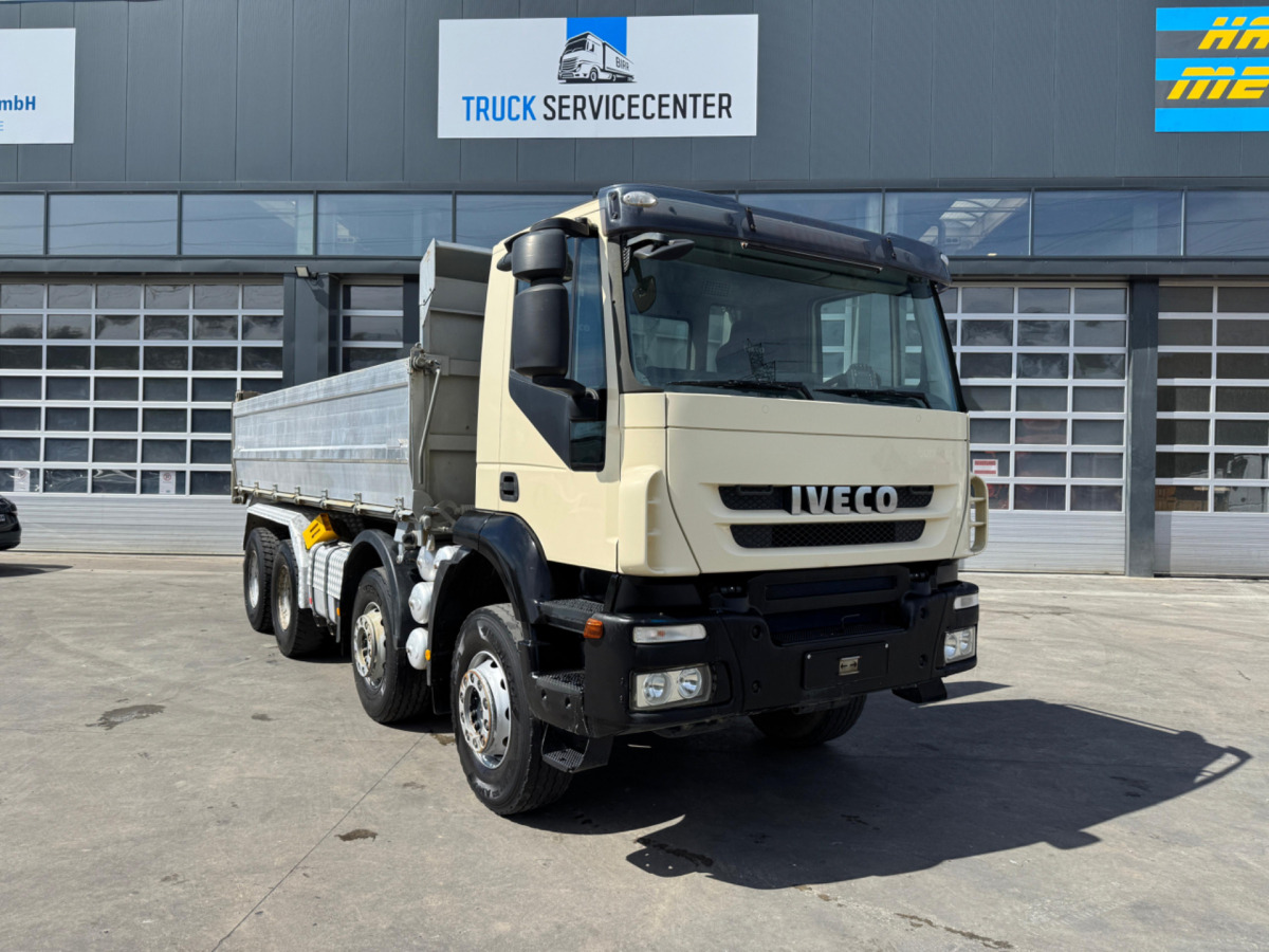 IVECO Trakker 450 8x4 - Φορτηγό ανατρεπόμενο: φωτογραφία 4 IVECO Trakker 450 8x4 - Φορτηγό ανατρεπόμενο: φωτογραφία 4