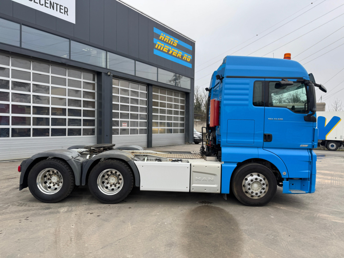 MAN TGX 33.520 6x4 - Τράκτορας: φωτογραφία 4 MAN TGX 33.520 6x4 - Τράκτορας: φωτογραφία 4