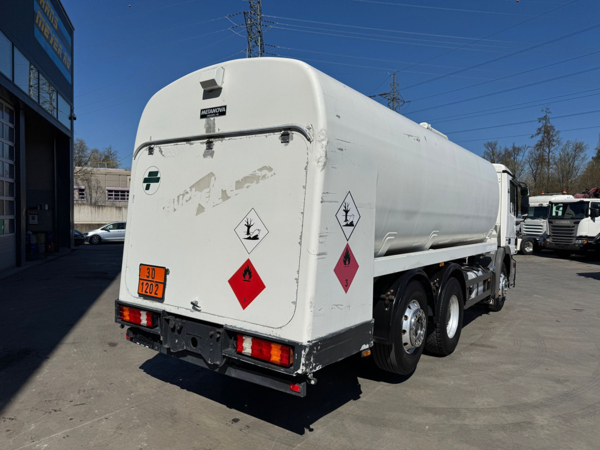 MERCEDES Actros 2541 6x2 Schwarzmüller 21260L - Φορτηγό βυτιοφόρο: φωτογραφία 5 MERCEDES Actros 2541 6x2 Schwarzmüller 21260L - Φορτηγό βυτιοφόρο: φωτογραφία 5