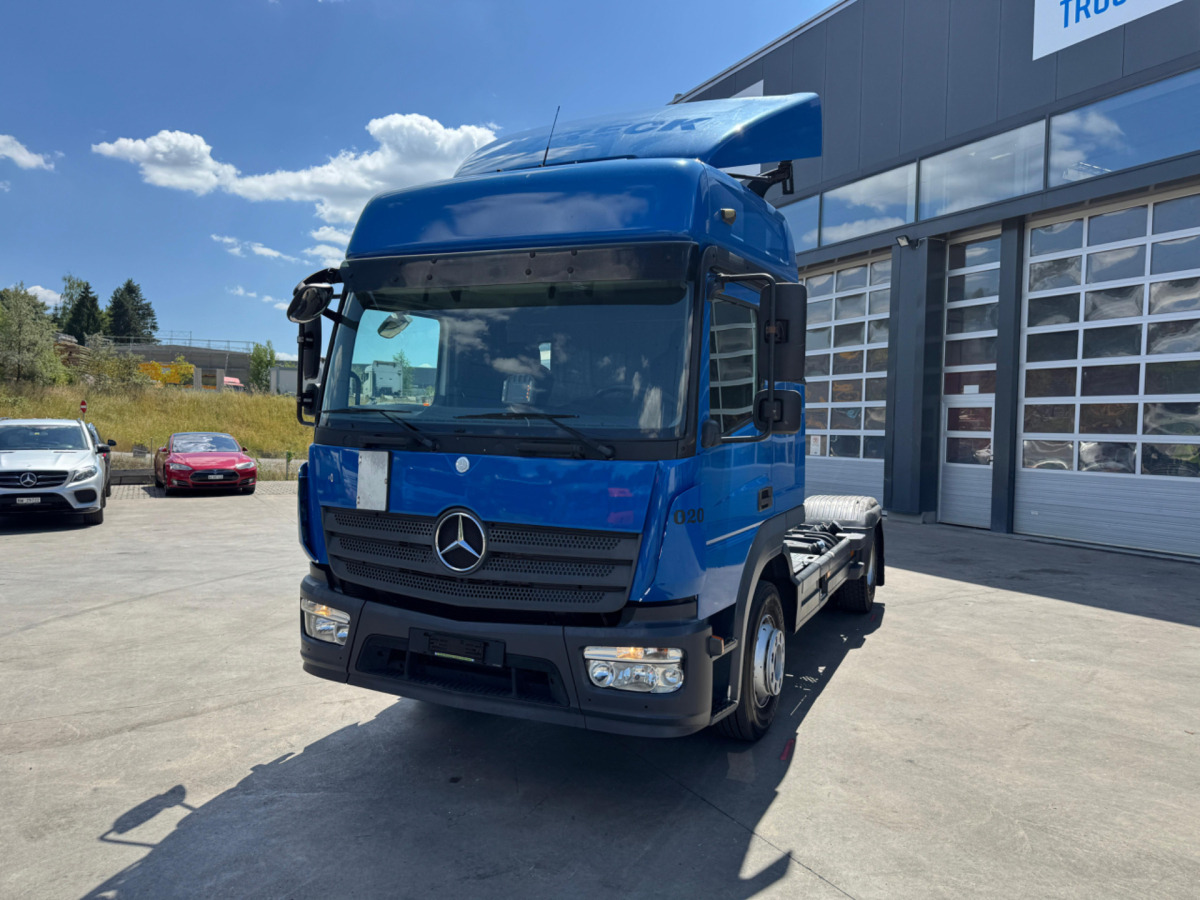 MERCEDES Atego 1330 4x2 - Τράκτορας: φωτογραφία 1 MERCEDES Atego 1330 4x2 - Τράκτορας: φωτογραφία 1