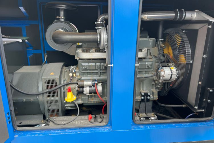 Marke | Field Energy 140KVA/110KVA - Βιομηχανική γεννήτρια: φωτογραφία 4 Marke | Field Energy 140KVA/110KVA - Βιομηχανική γεννήτρια: φωτογραφία 4