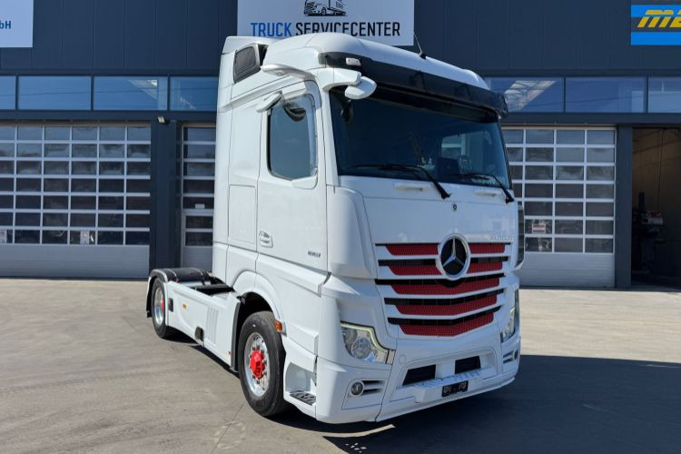 Mercedes-Benz Actros 1851 4x4 Hydraulik - Τράκτορας: φωτογραφία 3 Mercedes-Benz Actros 1851 4x4 Hydraulik - Τράκτορας: φωτογραφία 3