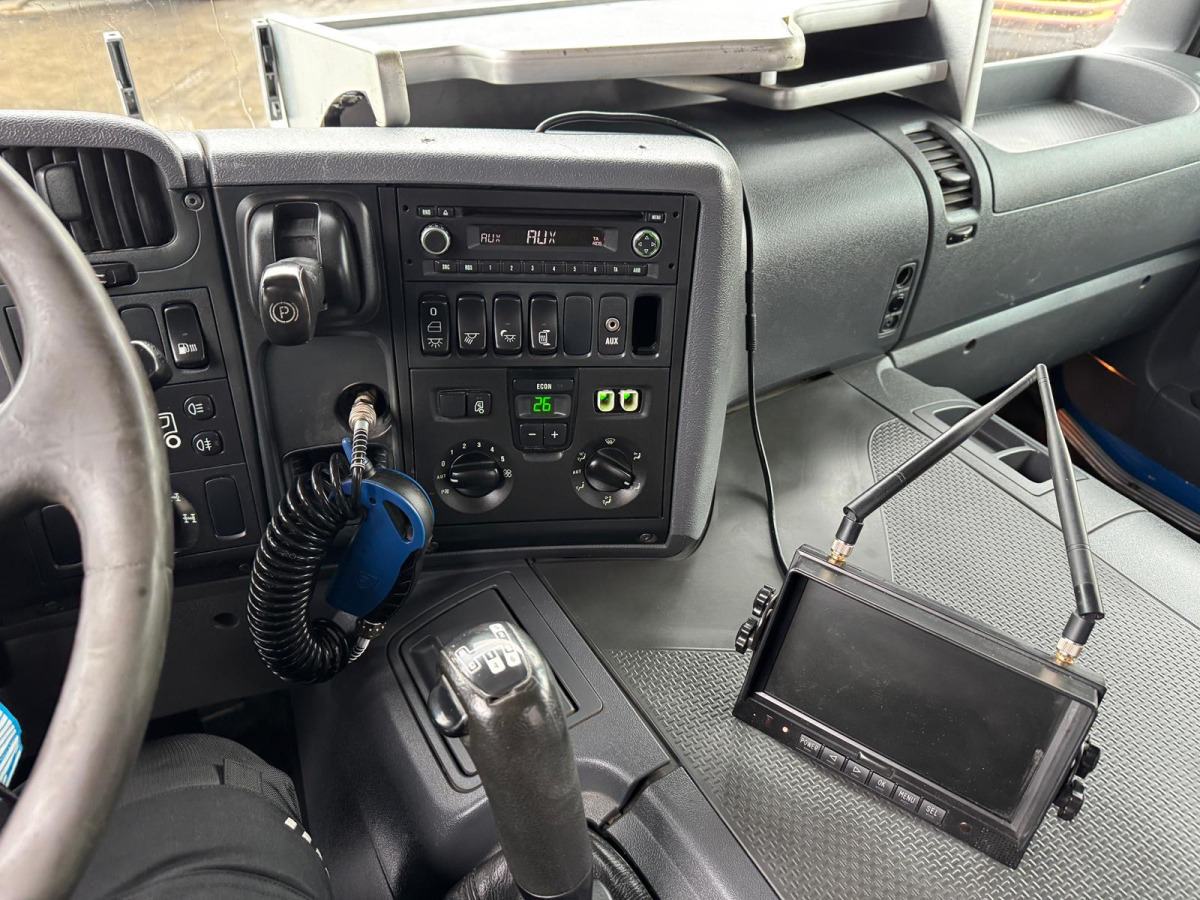 Φορτηγό ανατρεπόμενο SCANIA P400 6x4 2S Kipper Bordmatik AHK: φωτογραφία 17 Φορτηγό ανατρεπόμενο SCANIA P400 6x4 2S Kipper Bordmatik AHK: φωτογραφία 17