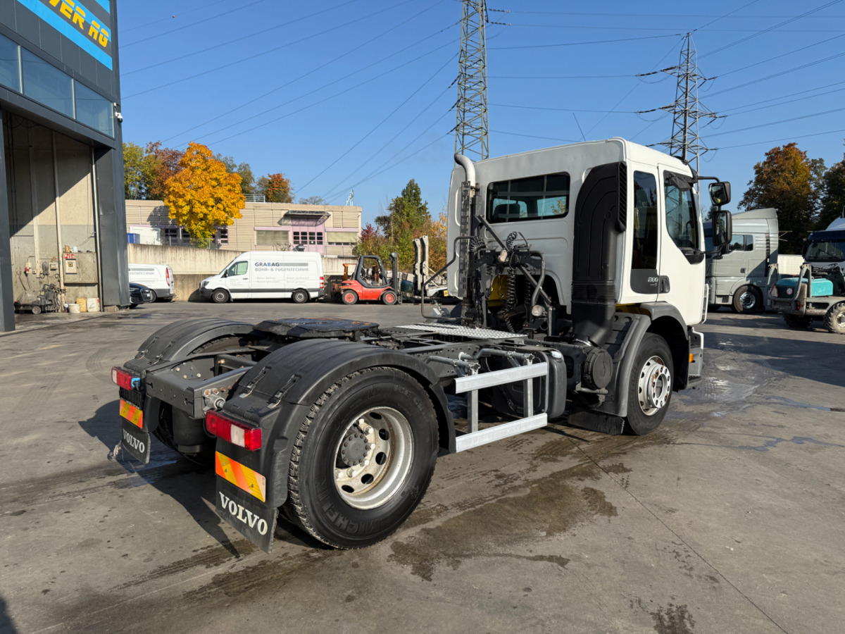 VOLVO FE-280 4x2 - Τράκτορας: φωτογραφία 5 VOLVO FE-280 4x2 - Τράκτορας: φωτογραφία 5