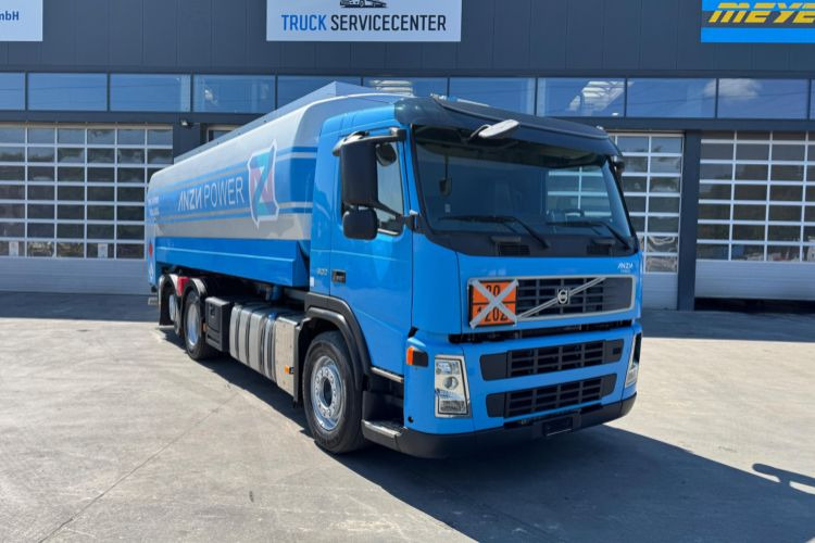 Volvo FM-500 6x2 Tankwagen - Φορτηγό βυτιοφόρο: φωτογραφία 2 Volvo FM-500 6x2 Tankwagen - Φορτηγό βυτιοφόρο: φωτογραφία 2
