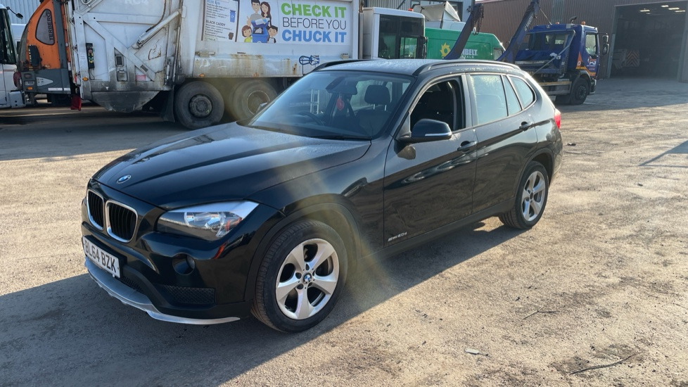 BMW X1 SDRIVE 2.0 20D EFFICIENT DYNAMICS - Αυτοκίνητο: φωτογραφία 2 BMW X1 SDRIVE 2.0 20D EFFICIENT DYNAMICS - Αυτοκίνητο: φωτογραφία 2