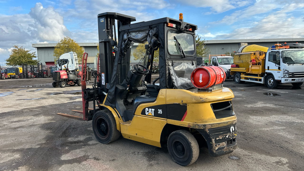 CAT GP35N - Υγραεριοκίνητο περονοφόρο: φωτογραφία 3 CAT GP35N - Υγραεριοκίνητο περονοφόρο: φωτογραφία 3