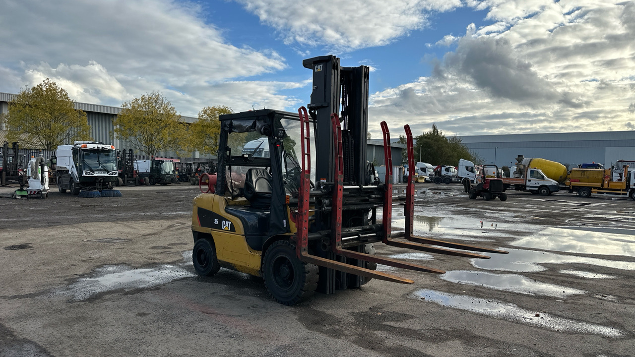 CAT GP35 - Υγραεριοκίνητο περονοφόρο: φωτογραφία 1 CAT GP35 - Υγραεριοκίνητο περονοφόρο: φωτογραφία 1