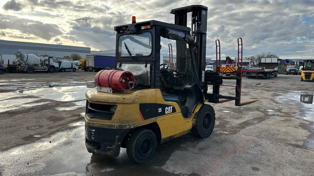CAT GP35 - Υγραεριοκίνητο περονοφόρο: φωτογραφία 4 CAT GP35 - Υγραεριοκίνητο περονοφόρο: φωτογραφία 4