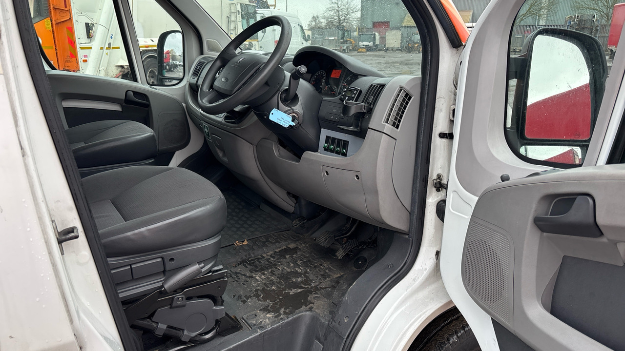 CITROEN RELAY 35 2.2 HDi H3 120ps - Βαν: φωτογραφία 5 CITROEN RELAY 35 2.2 HDi H3 120ps - Βαν: φωτογραφία 5