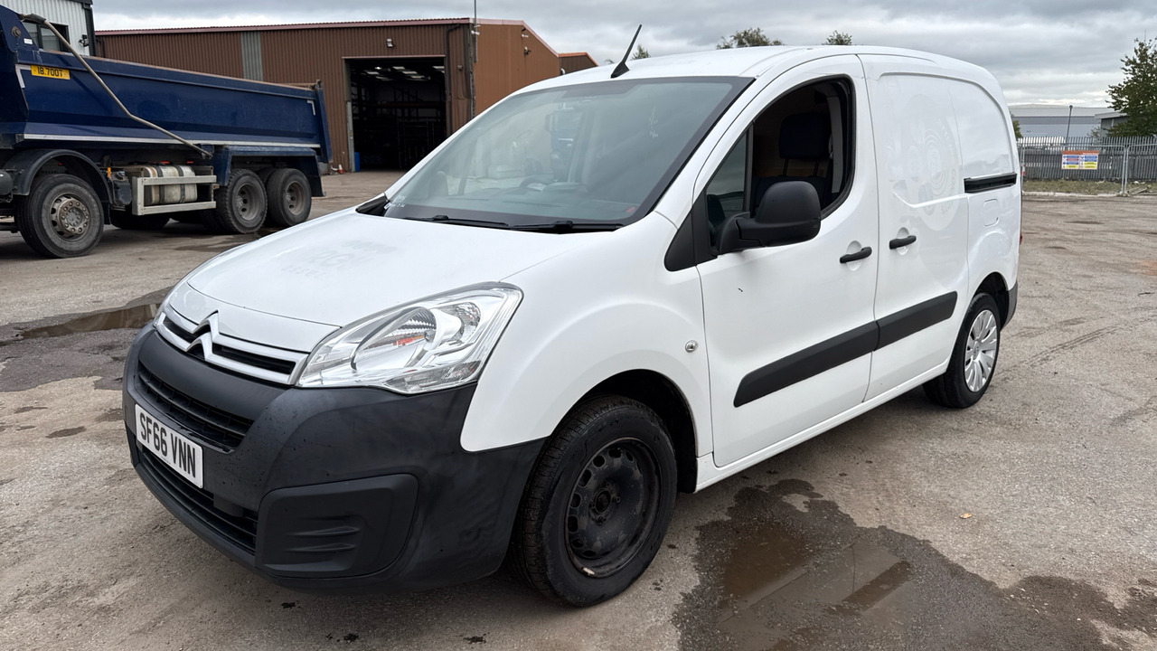 Citroen Berlingo 625 1.6 BlueHDi 75ps - Μικρό βαν: φωτογραφία 2 Citroen Berlingo 625 1.6 BlueHDi 75ps - Μικρό βαν: φωτογραφία 2
