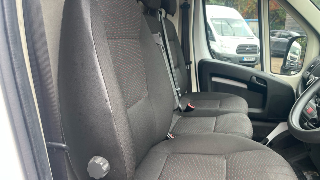 Citroen Relay 130 2.2 140ps - Βαν: φωτογραφία 5 Citroen Relay 130 2.2 140ps - Βαν: φωτογραφία 5